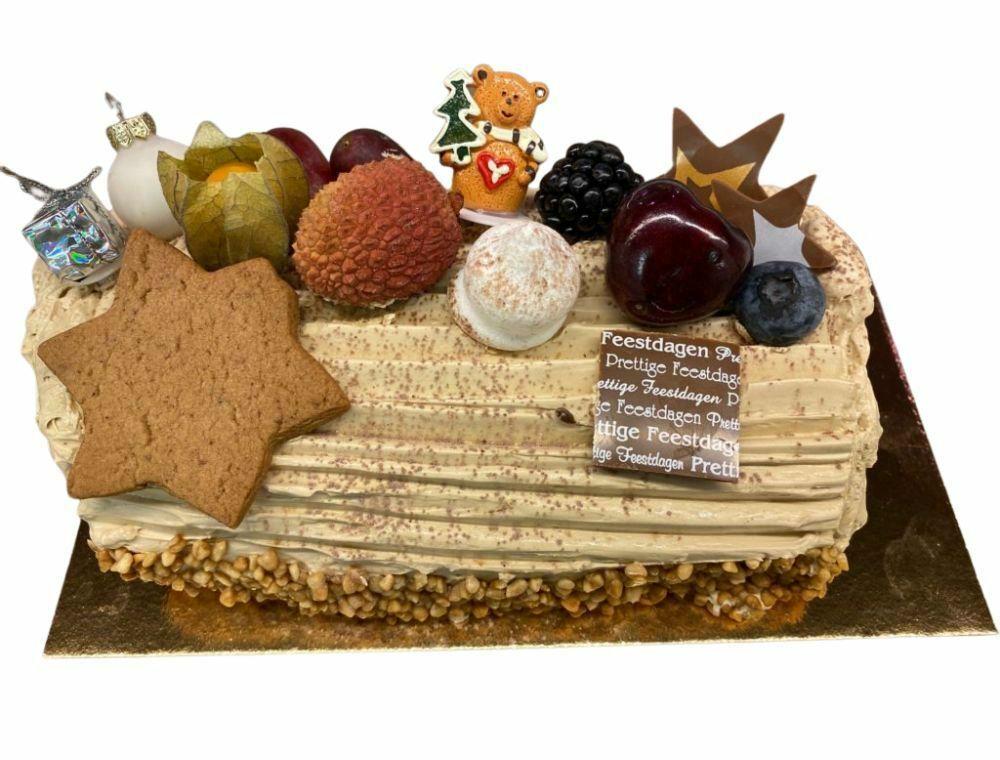 Kerststronk (6 personen) crème au beurre mokka van onze warme bakker