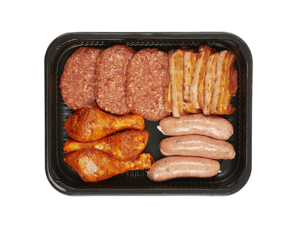 Plateau BBQ Budget (± 1,17 kg) : pilons marinés, lard mariné, saucisses et hamburgers