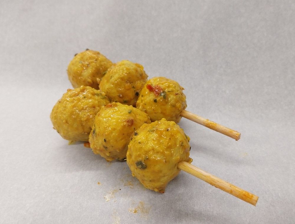 Mini balletjesbrochette curry