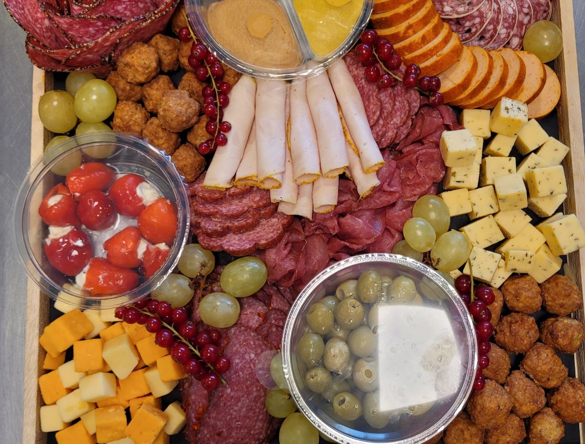 Plateau de tapas (entrée 200 g, plat principal, 400 g)
